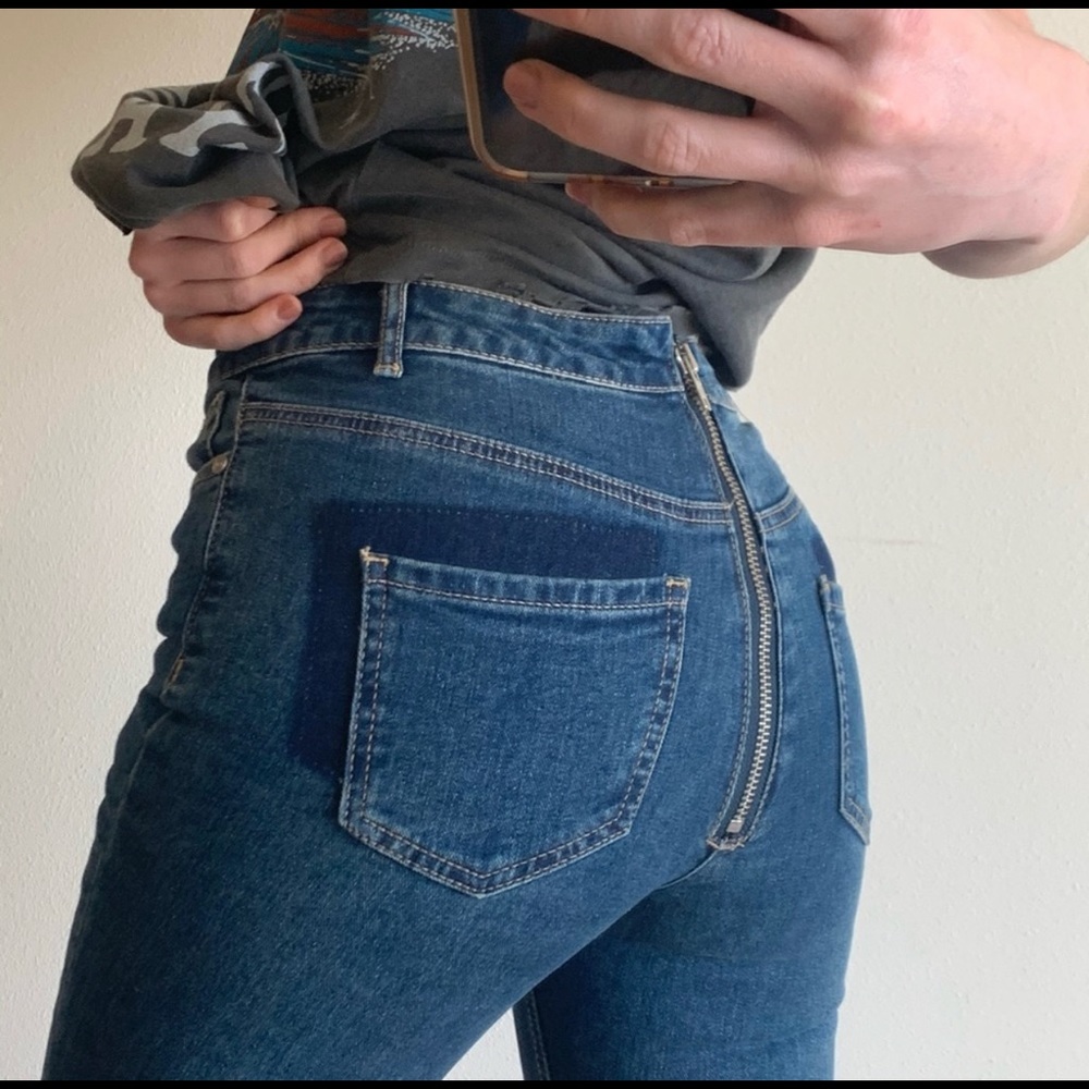 ICONIC zipper back jeans